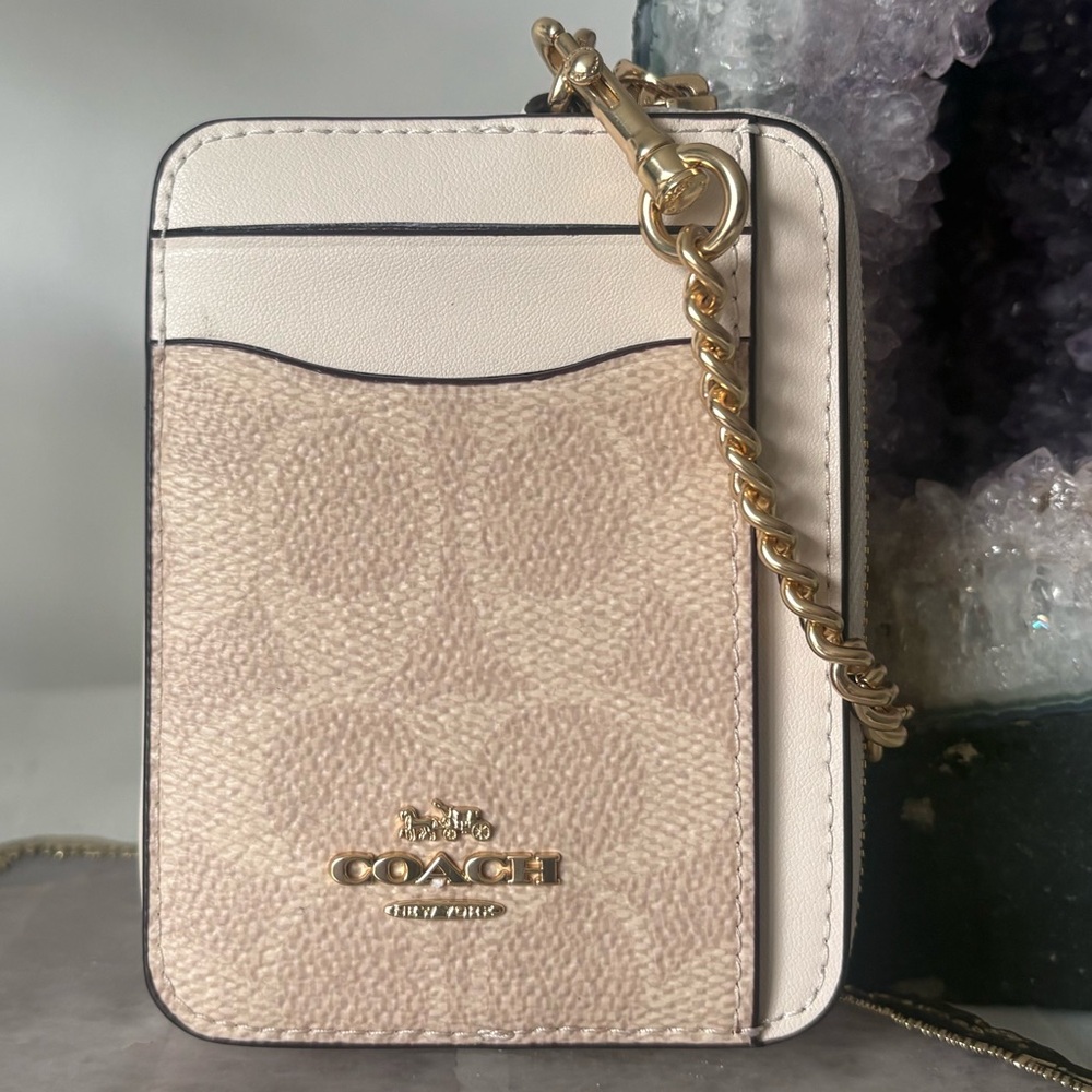 New Coach Zip Card Case/Wallet in Leather and Signature Canvas